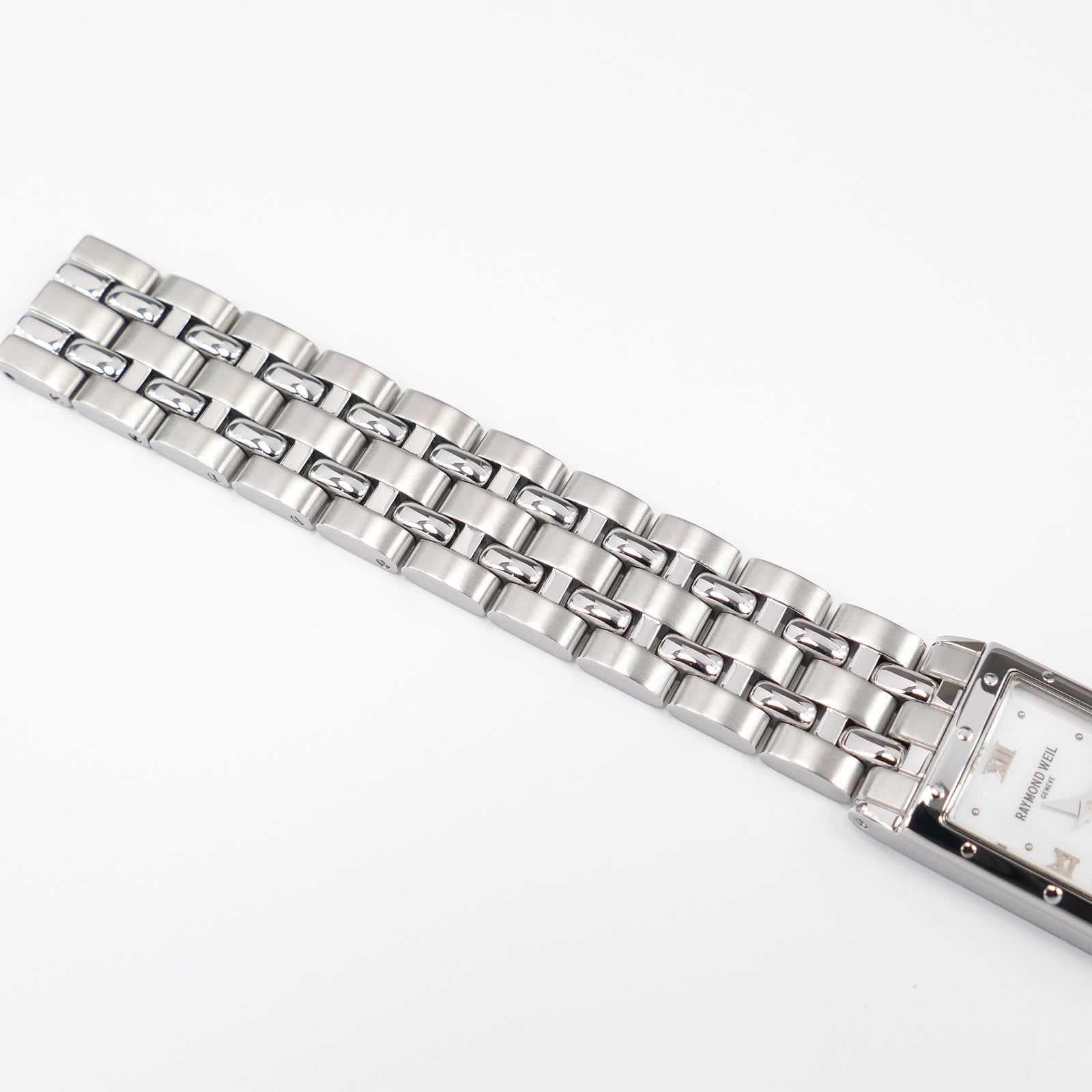 Raymond Weil Tango 5970 stainless steel bracelet top