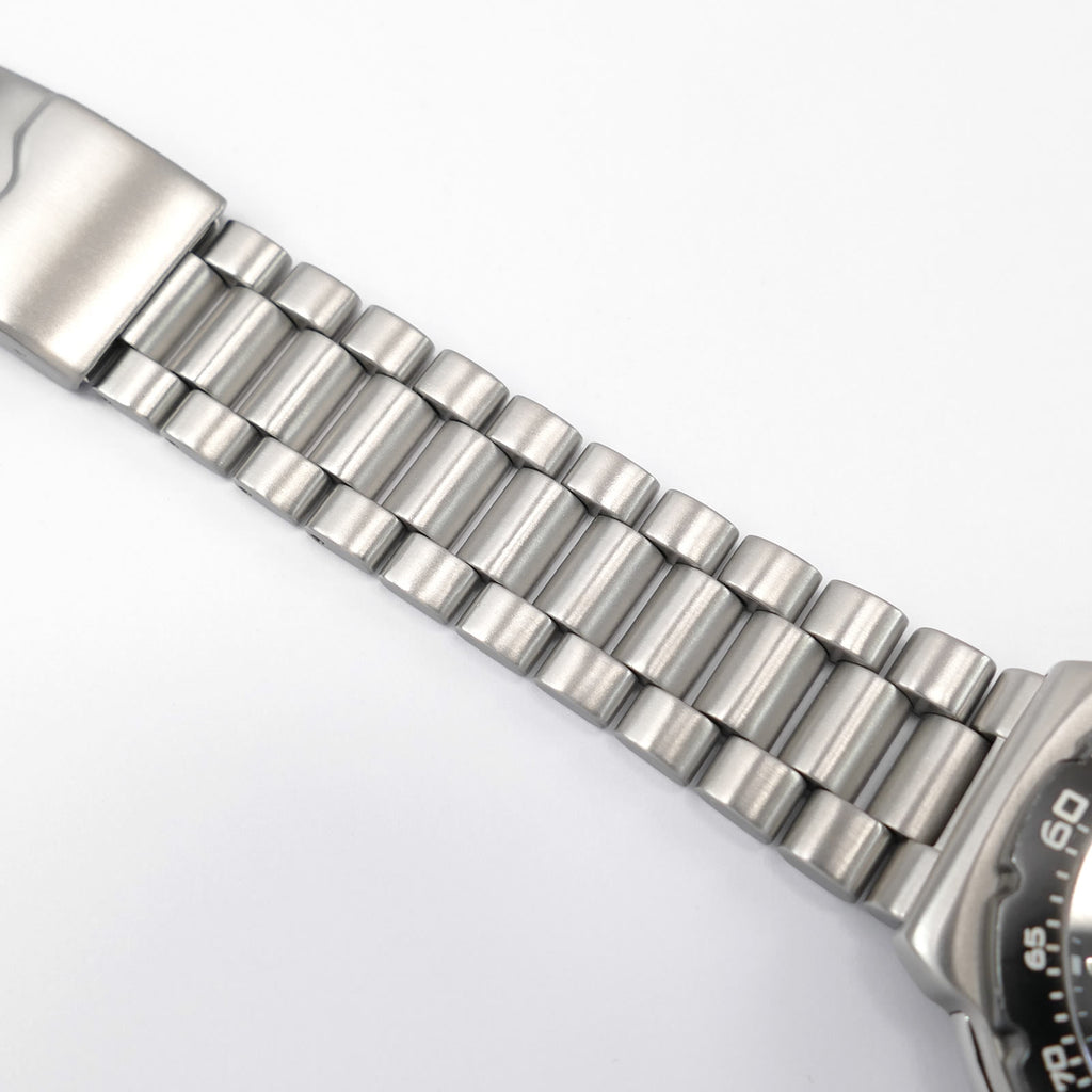 TAG Heuer Indy 500 CAC111A stainless steel BA0850-0 bracelet top