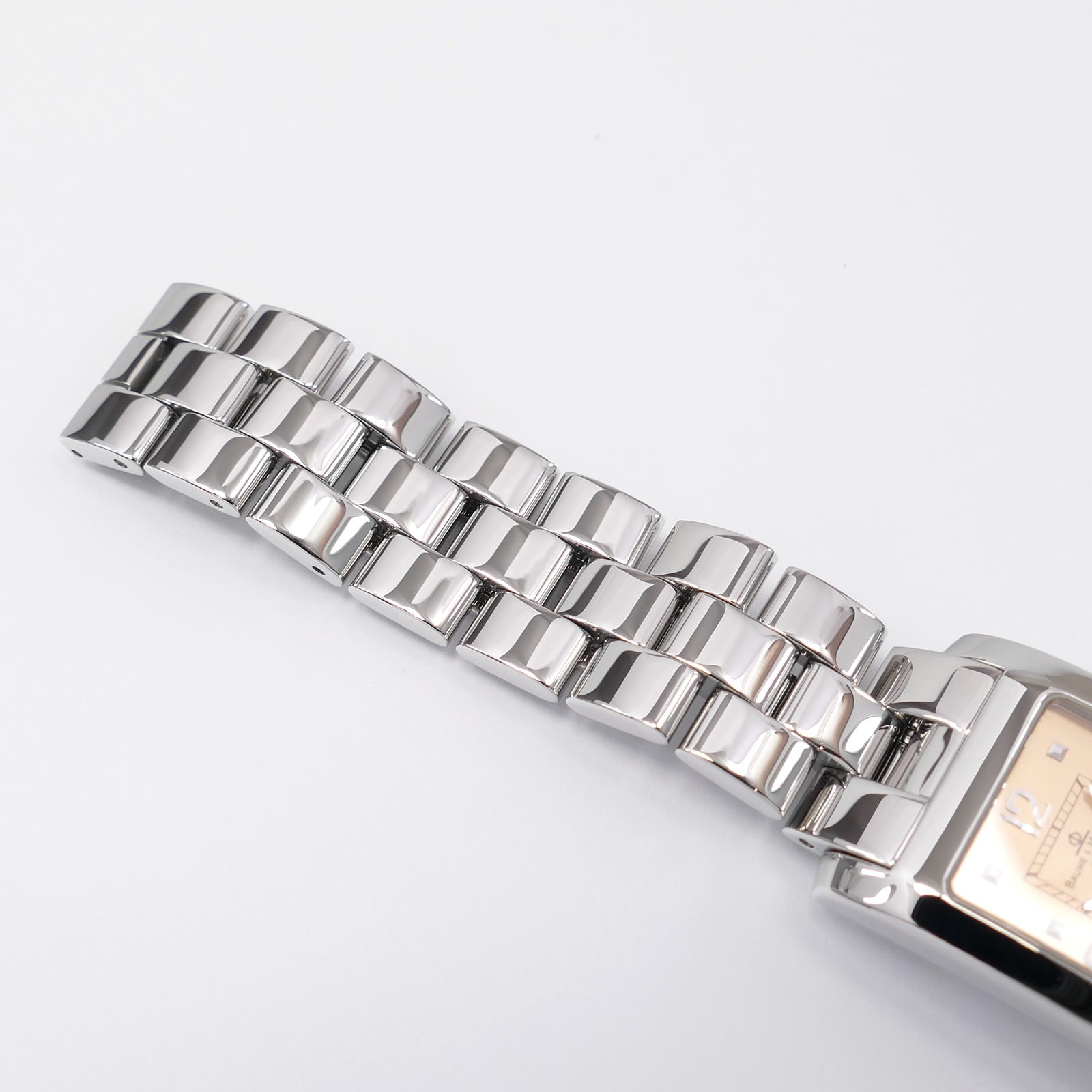 Baume & Mercier Hampton MV045063 stainless steel bracelet top