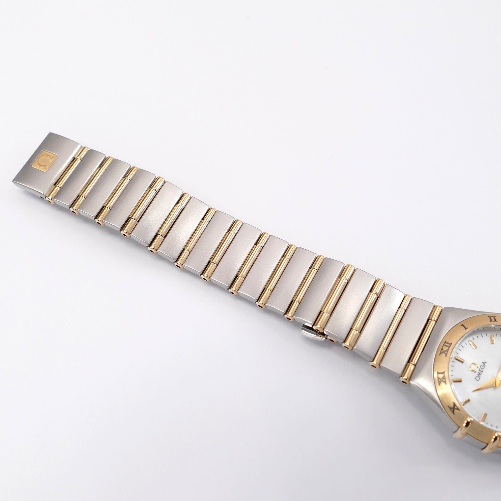 Omega Constellation 1272.70.00 stainless steel and solid 18k Gold full bar bracelet top