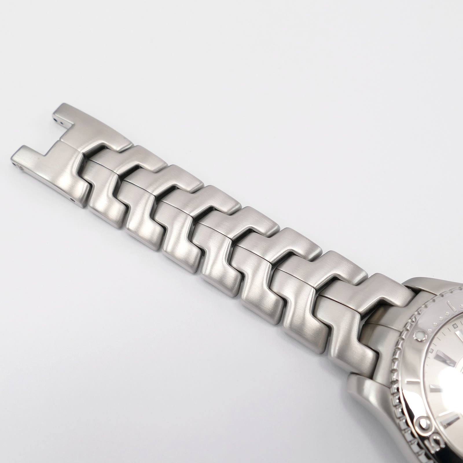 TAG Heuer Link WJ1111-0 stainless steel s-link BA0570 bracelet top
