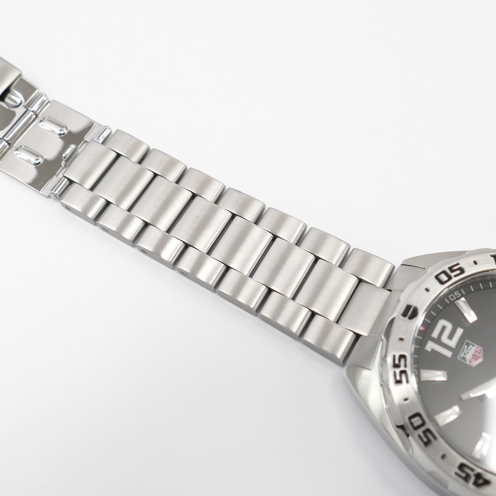 TAG Heuer Formula 1 WAZ1112 stainless steel BA0875 bracelet top