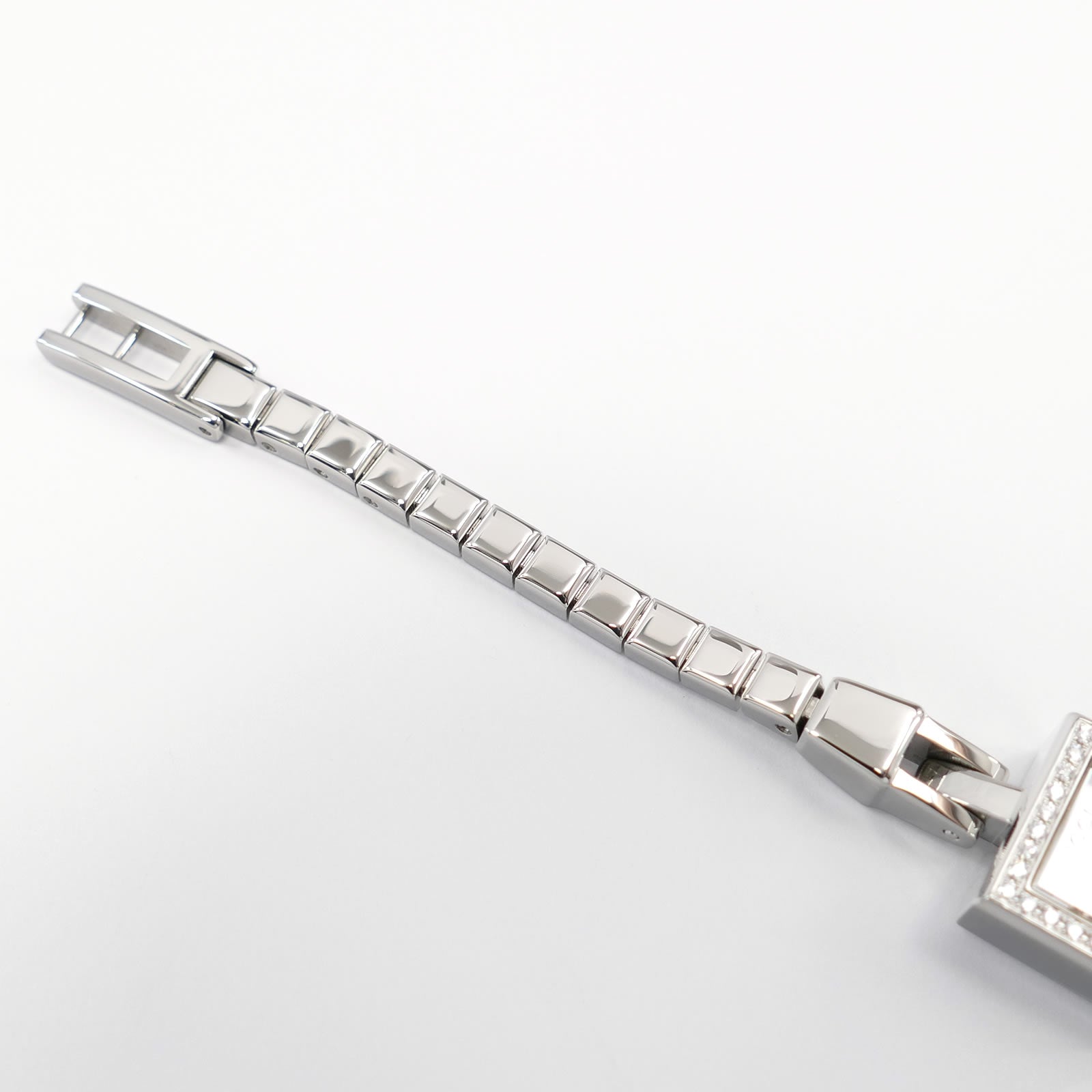 Gucci Mini G 102 stainless steel bracelet top