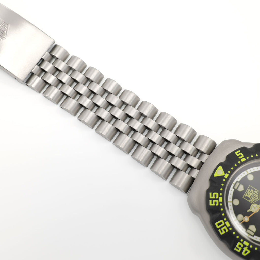 TAG Heuer Formula 1 WA1216 stainless steel bracelet top