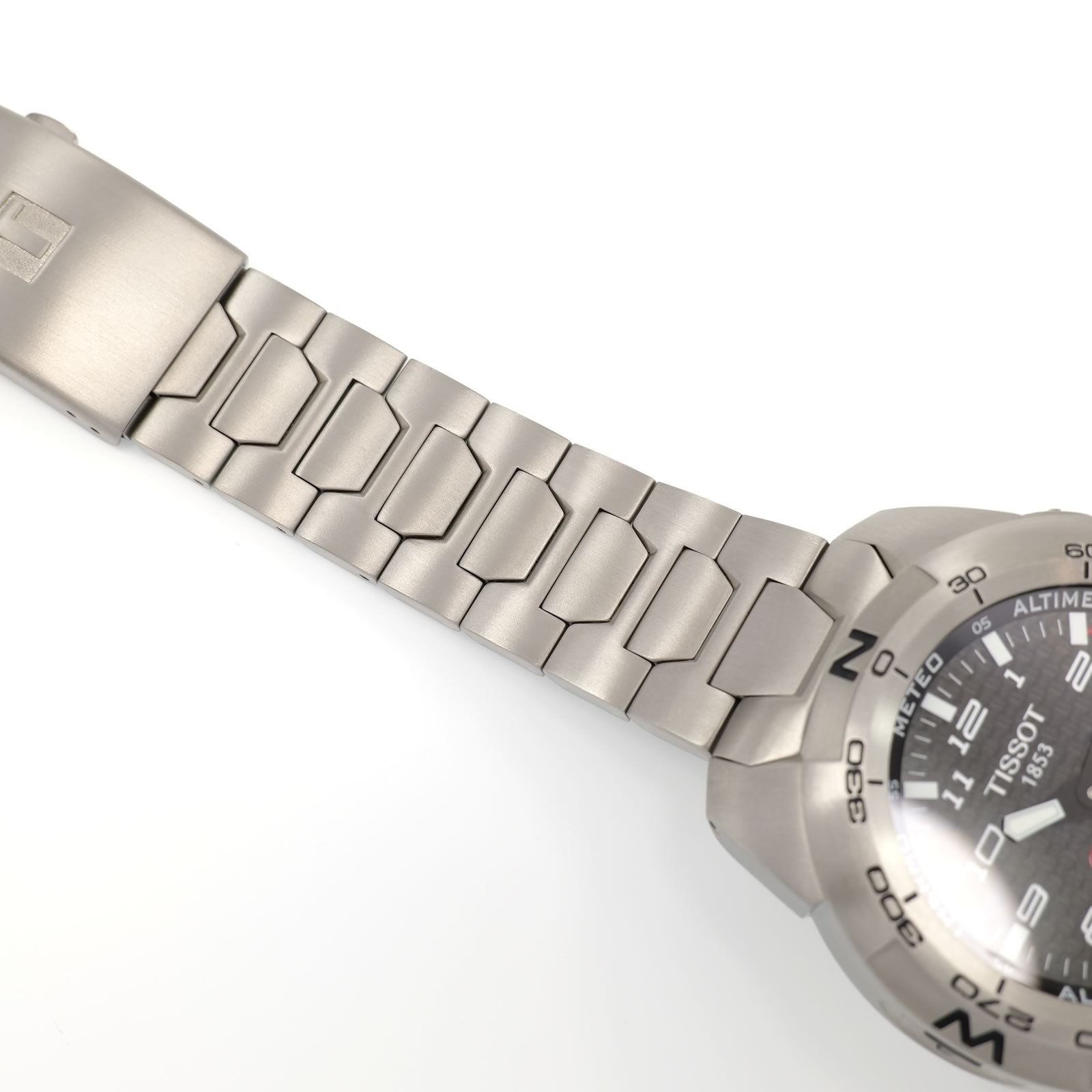 Tissot T-Touch Expert Titanium T013420A bracelet top