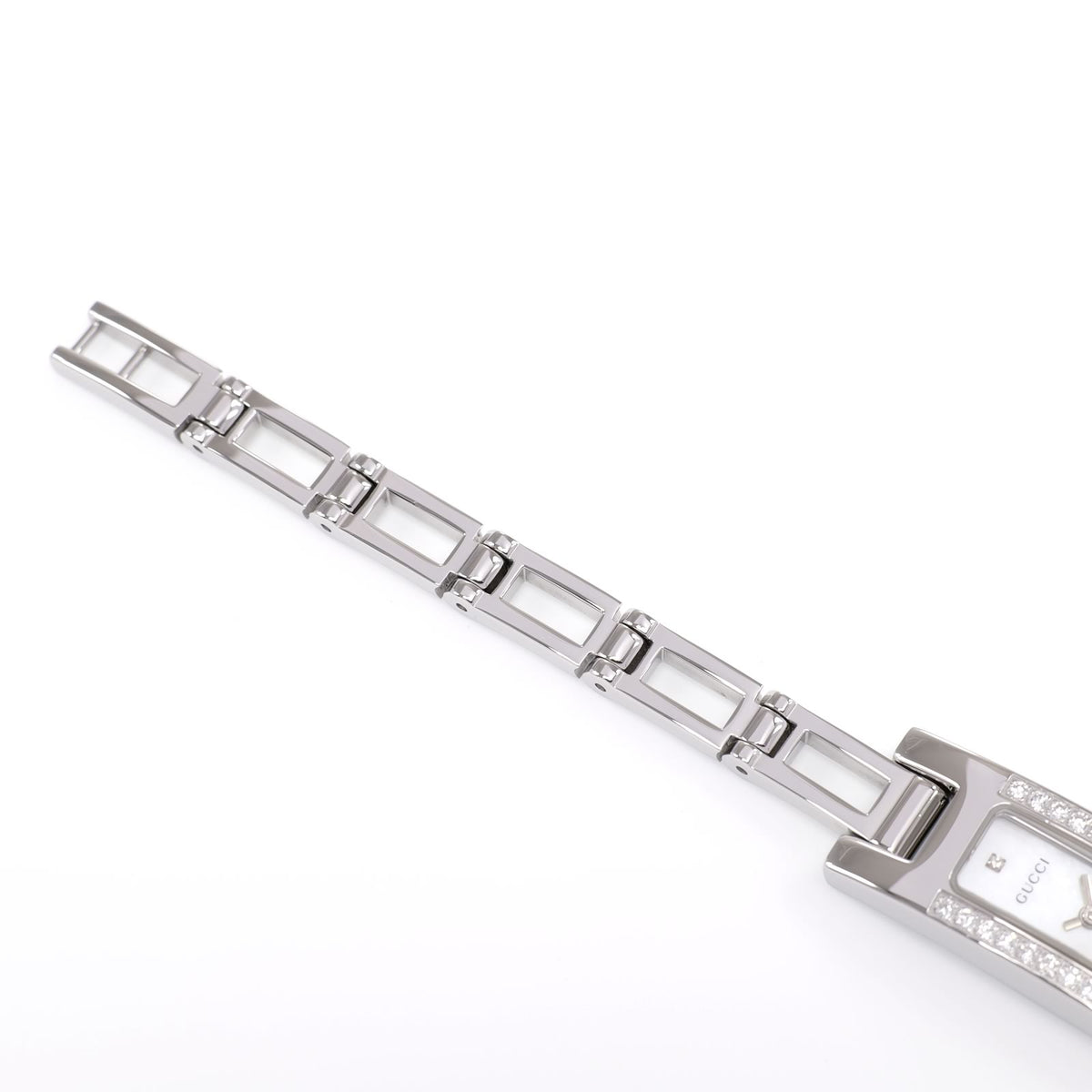 Gucci 3900L stainless steel bracelet top
