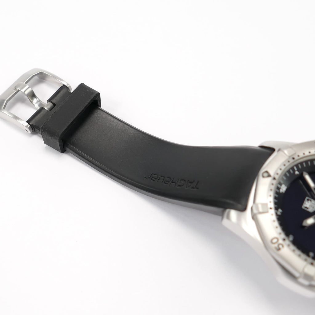 TAG Heuer 2000 Multigraph WK111A-0 black rubber strap FT8002 top
