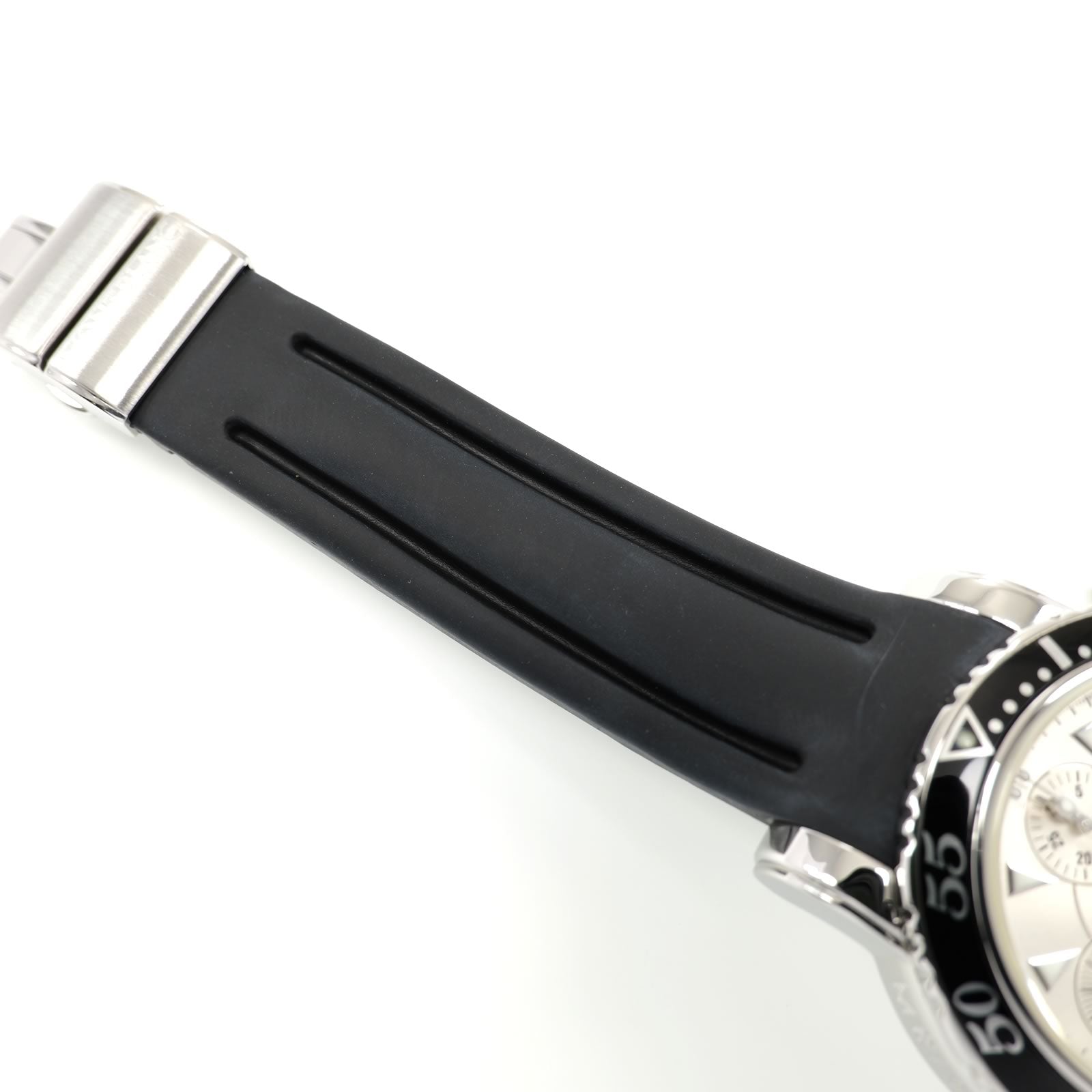 Montblanc Meisterstück 7034 black rubber strap top