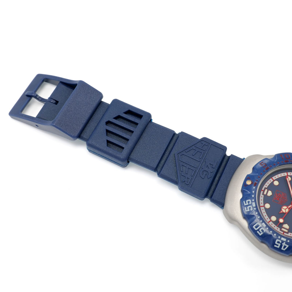 TAG Heuer Formula 1 370.513 blue plastic strap top