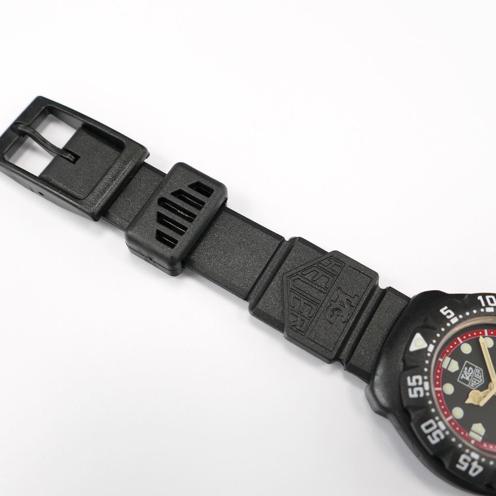 TAG Heuer Formula 1 383.508 New Black Plastic Strap top