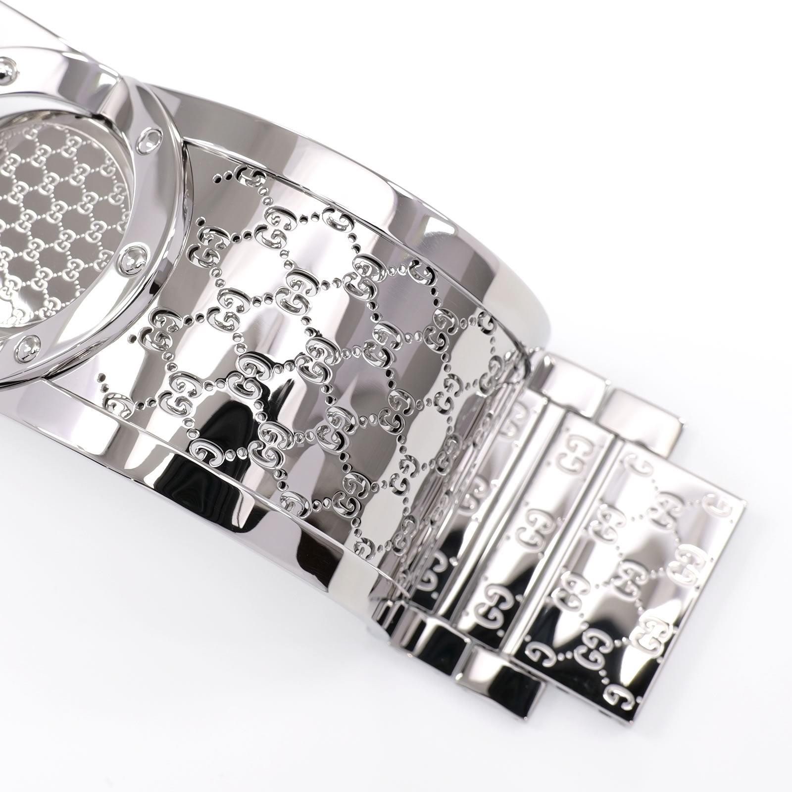 Gucci Twirl 112 stainless steel bangle bottom