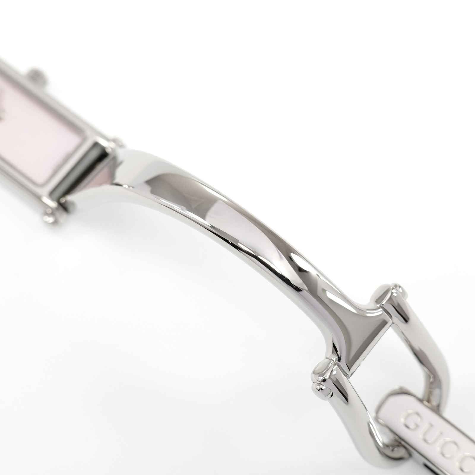 Gucci 1500L stainless steel bangle bottom