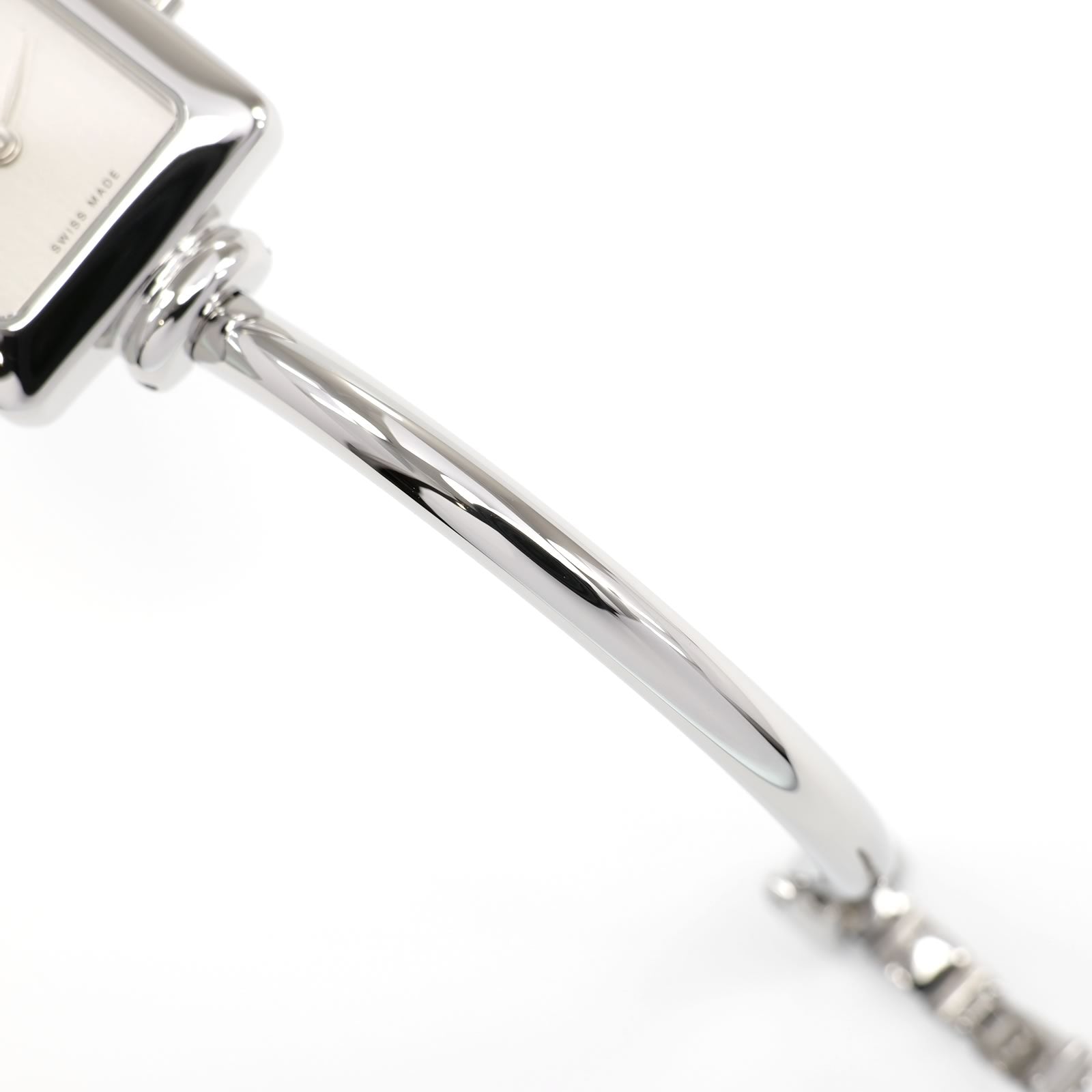 Gucci 1900L Stainless Steel bangle bottom