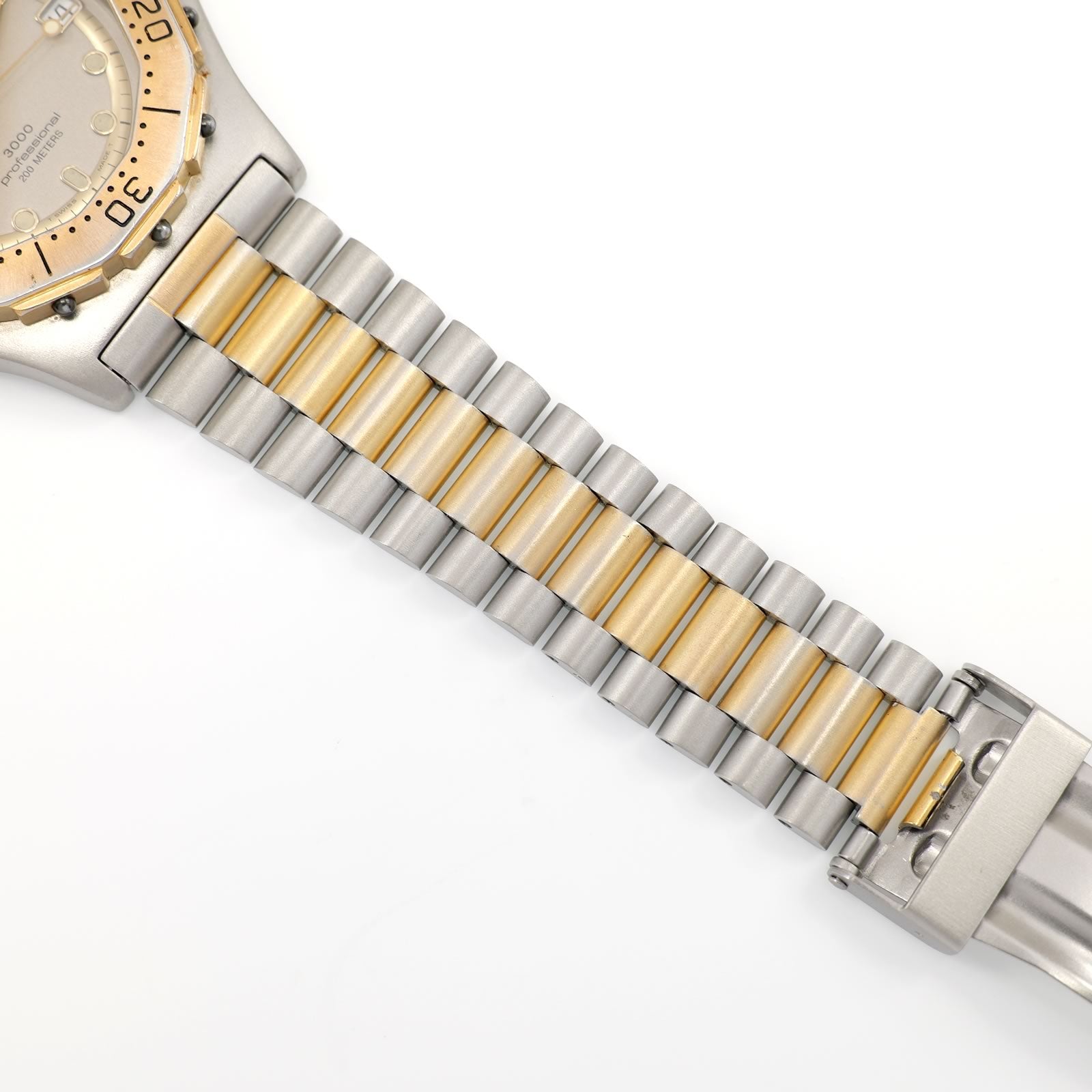 TAG Heuer 3000 stainless steel and 18k Gold bracelet 934.206 bottom