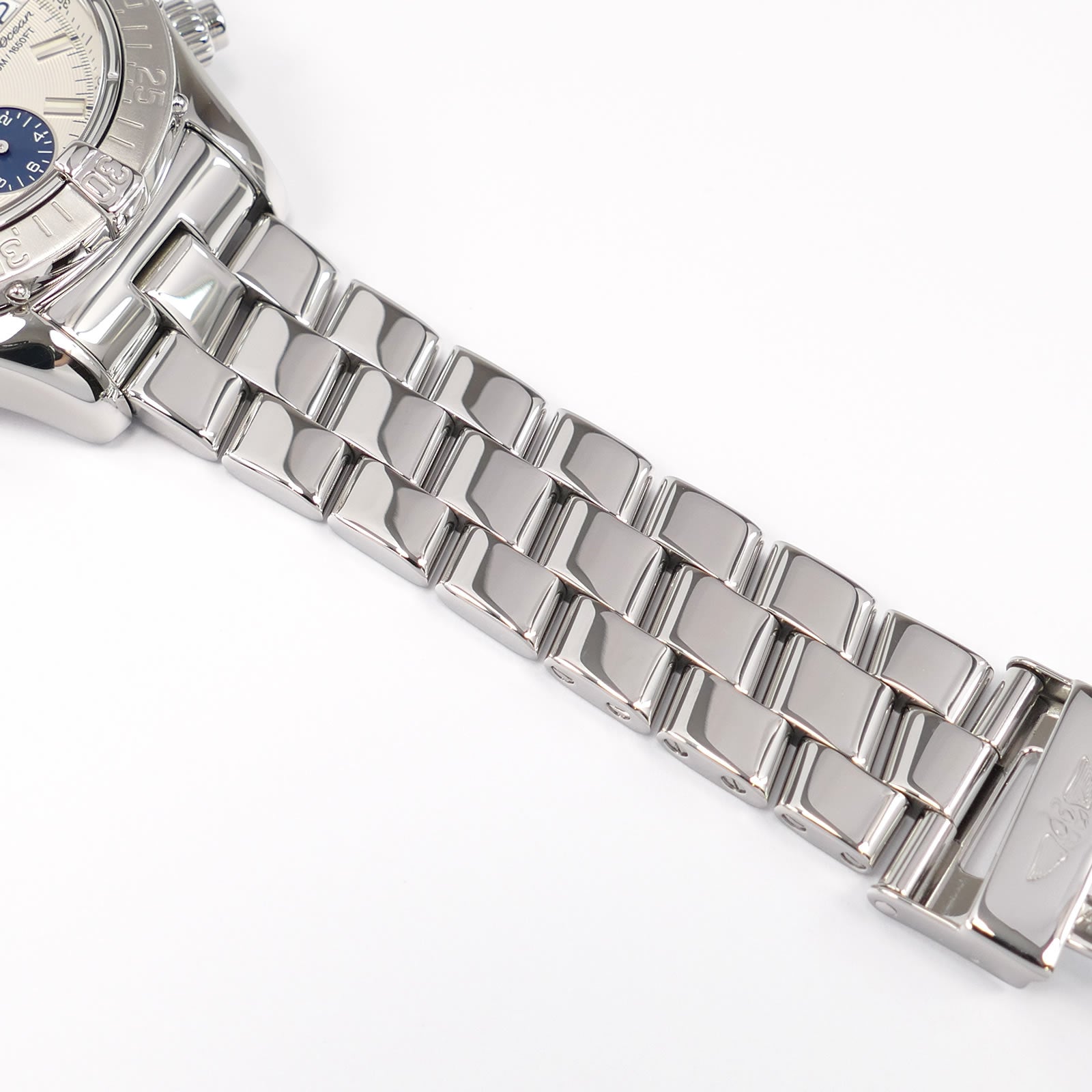 Breitling Superocean II A13340 stainless steel professional ii bracelet bottom