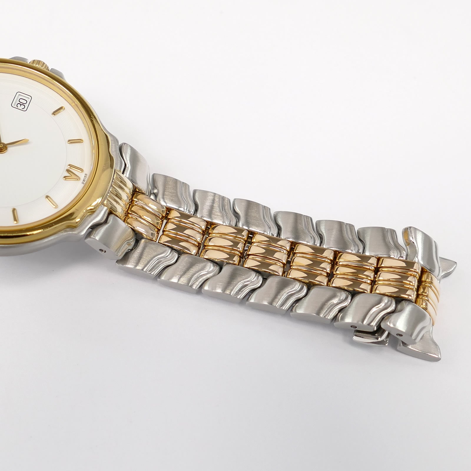 Longines Flagship L5.646.3 18k Gold plated and Stainless Steel bracelet bottom
