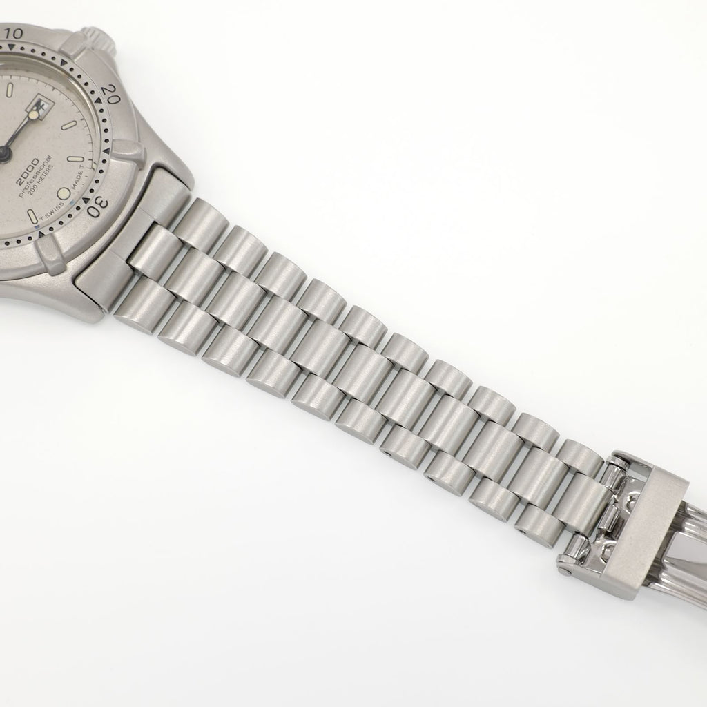 TAG Heuer 2000 Vintage 962.215 stainless steel bracelet bottom