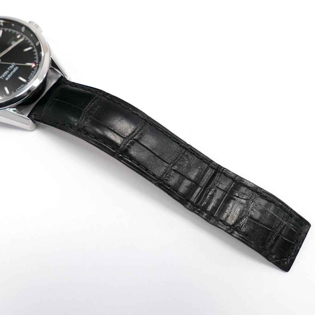 TAG Heuer Carrera WV2115 black alligator leather strap FC6180 bottom