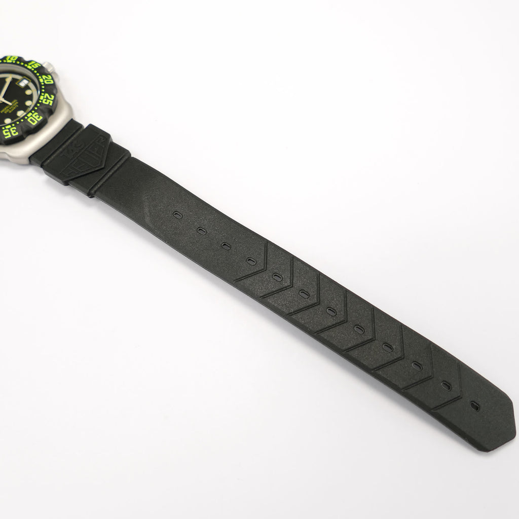 TAG Heuer Formula 1 376.513 Black Strap bottom