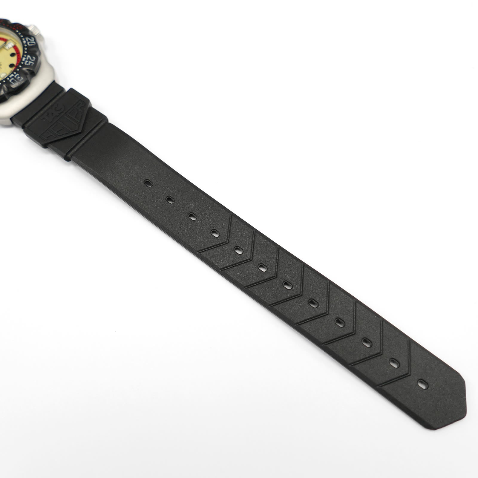 TAG Heuer Formula 1 WA1211 black plastic strap bottom