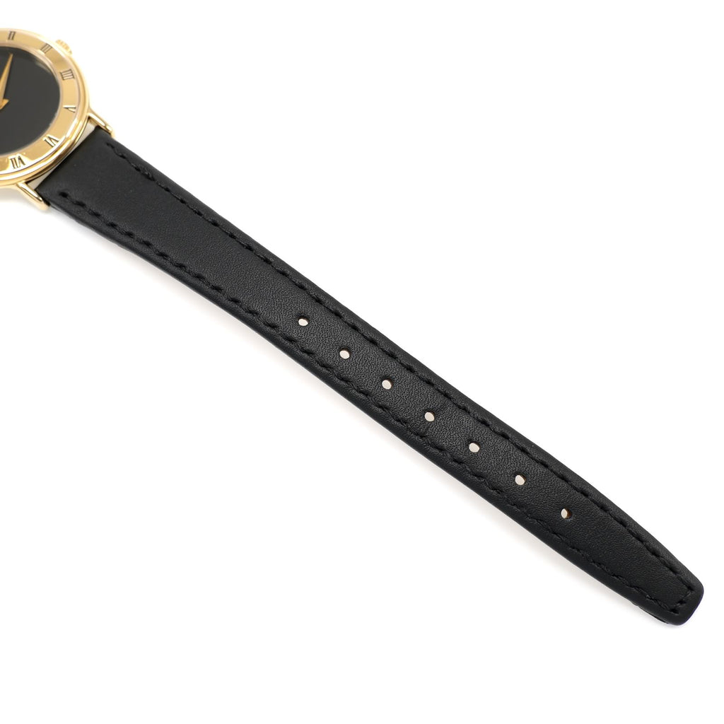 Gucci 3000L Black leather strap bottom
