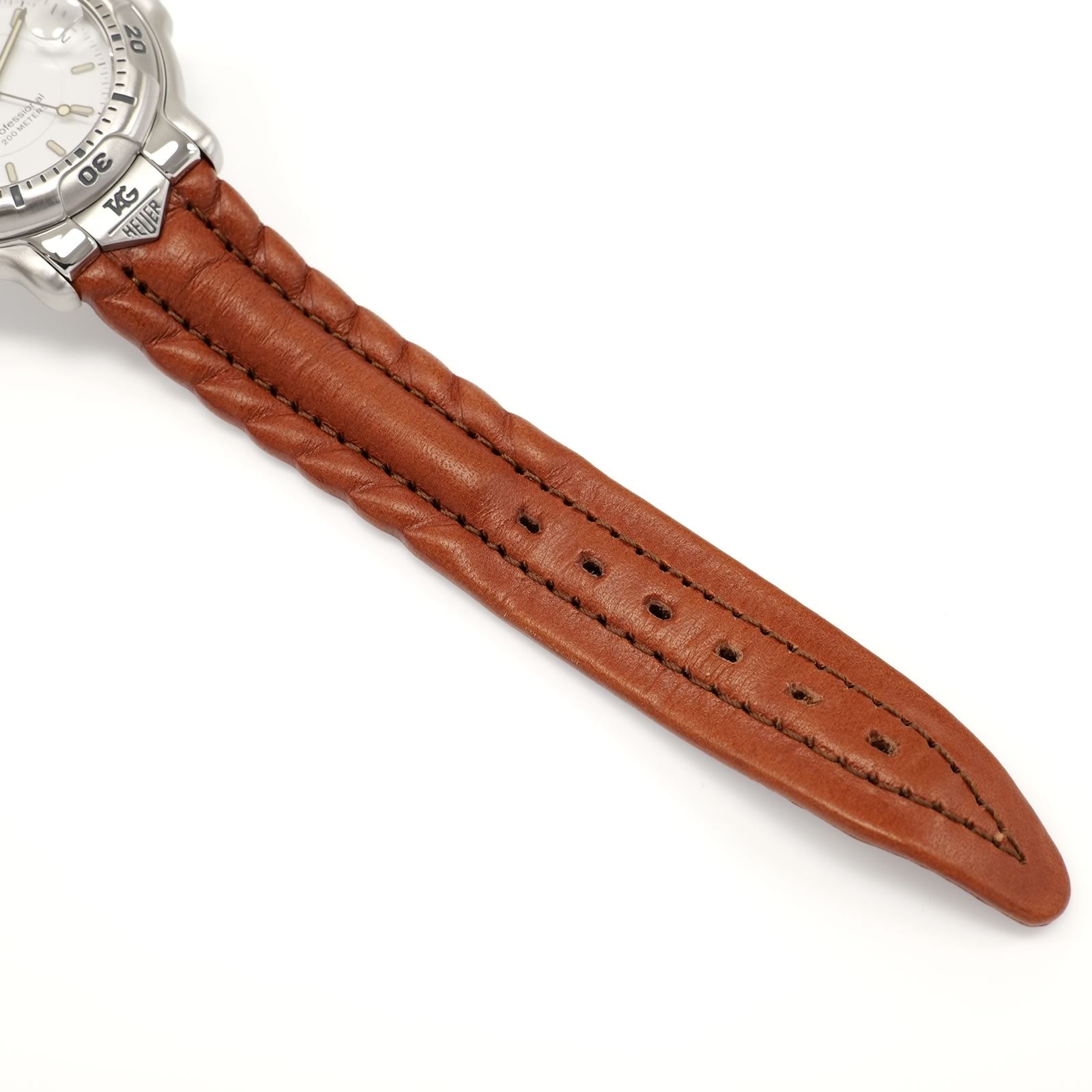 TAG Heuer 6000 WH1111 Brown Leather Strap bottom