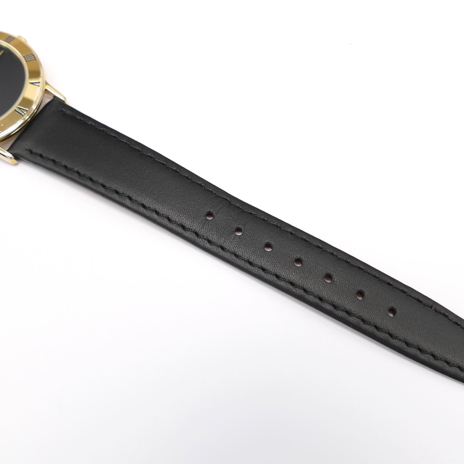 Gucci 3000M Black leather strap bottom