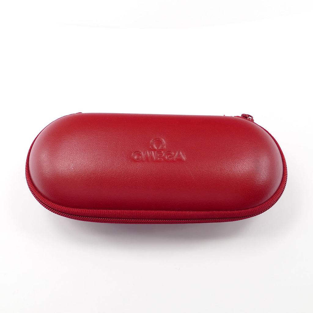 Omega travel box