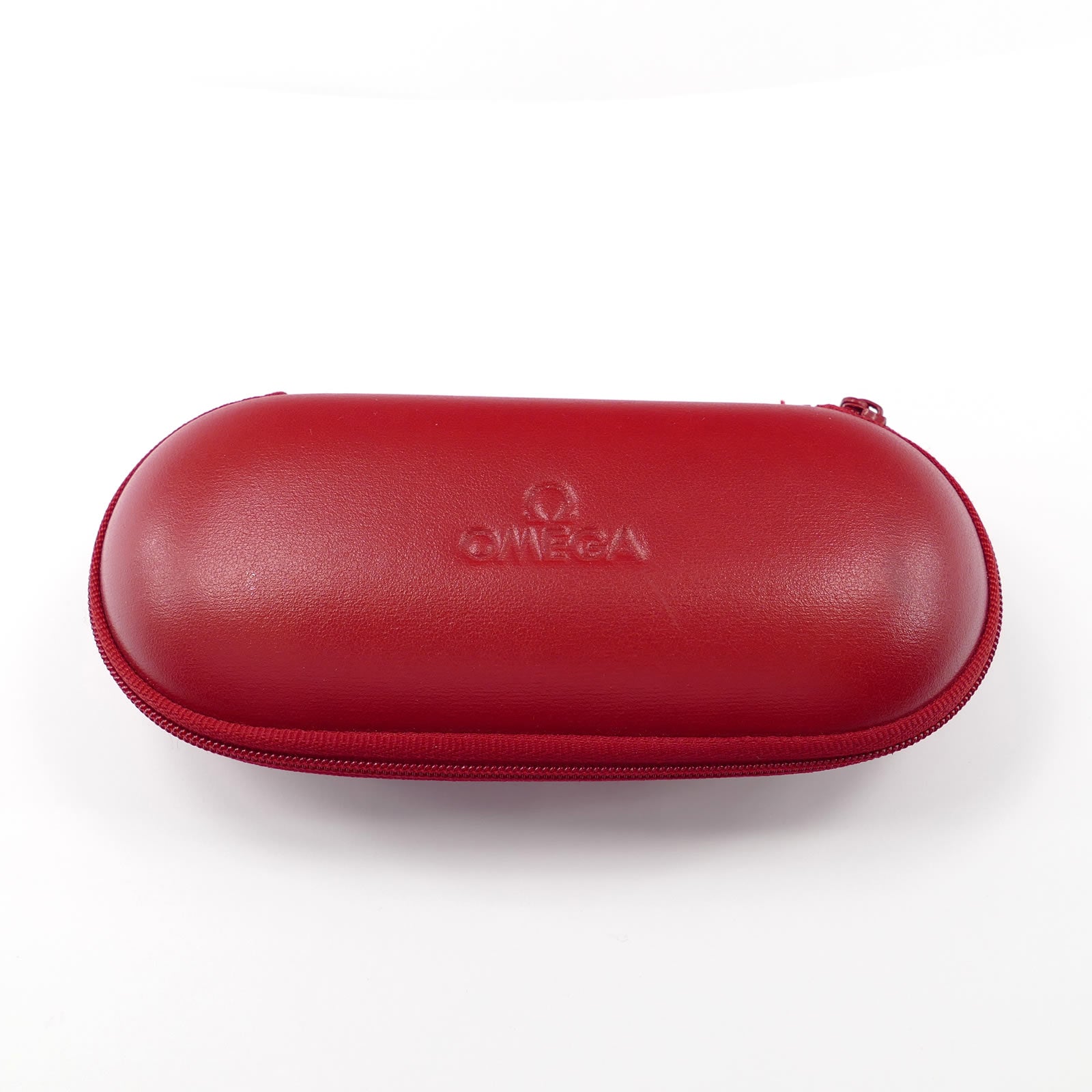 Omega travel box