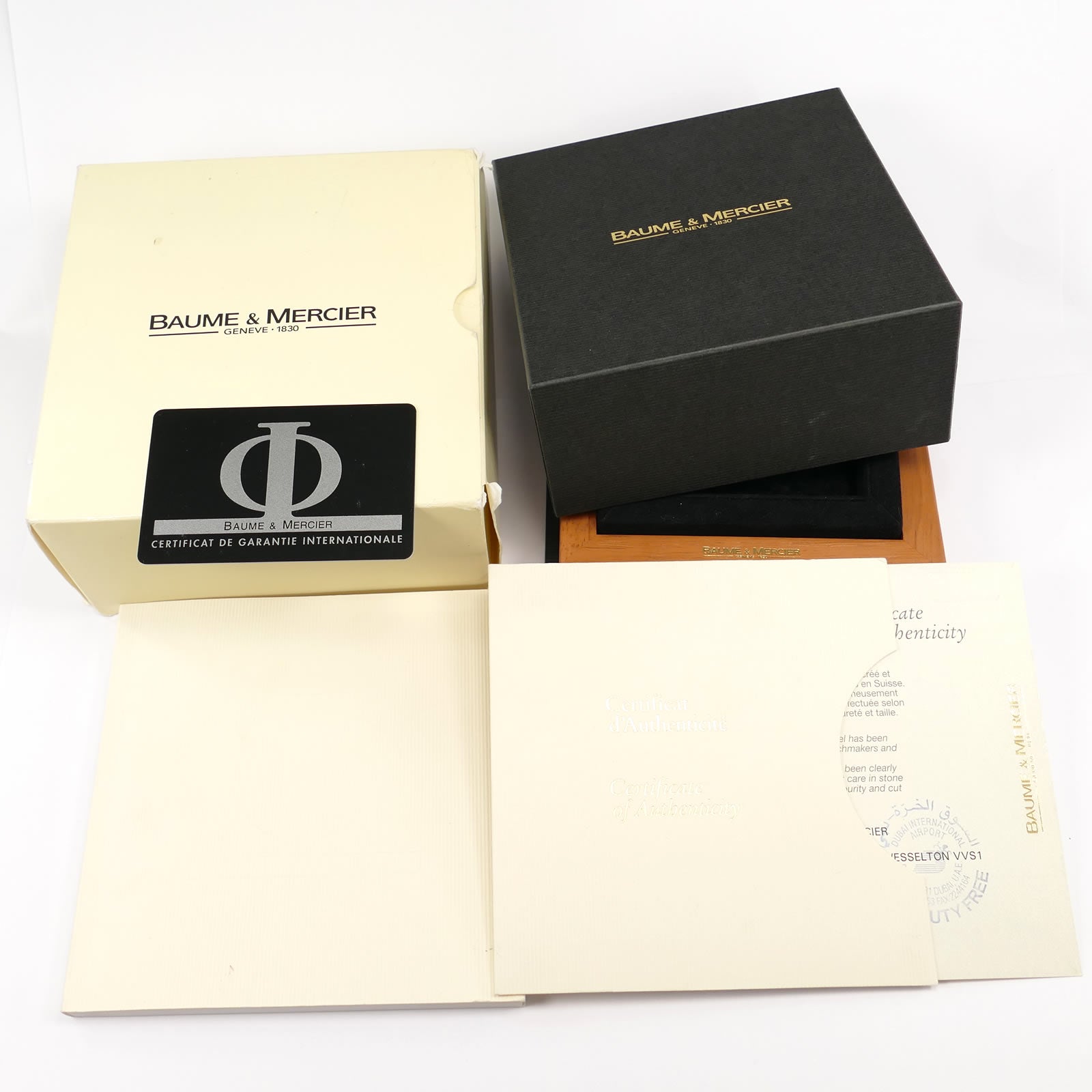Baume & Mercier Linea 65339 box and papers