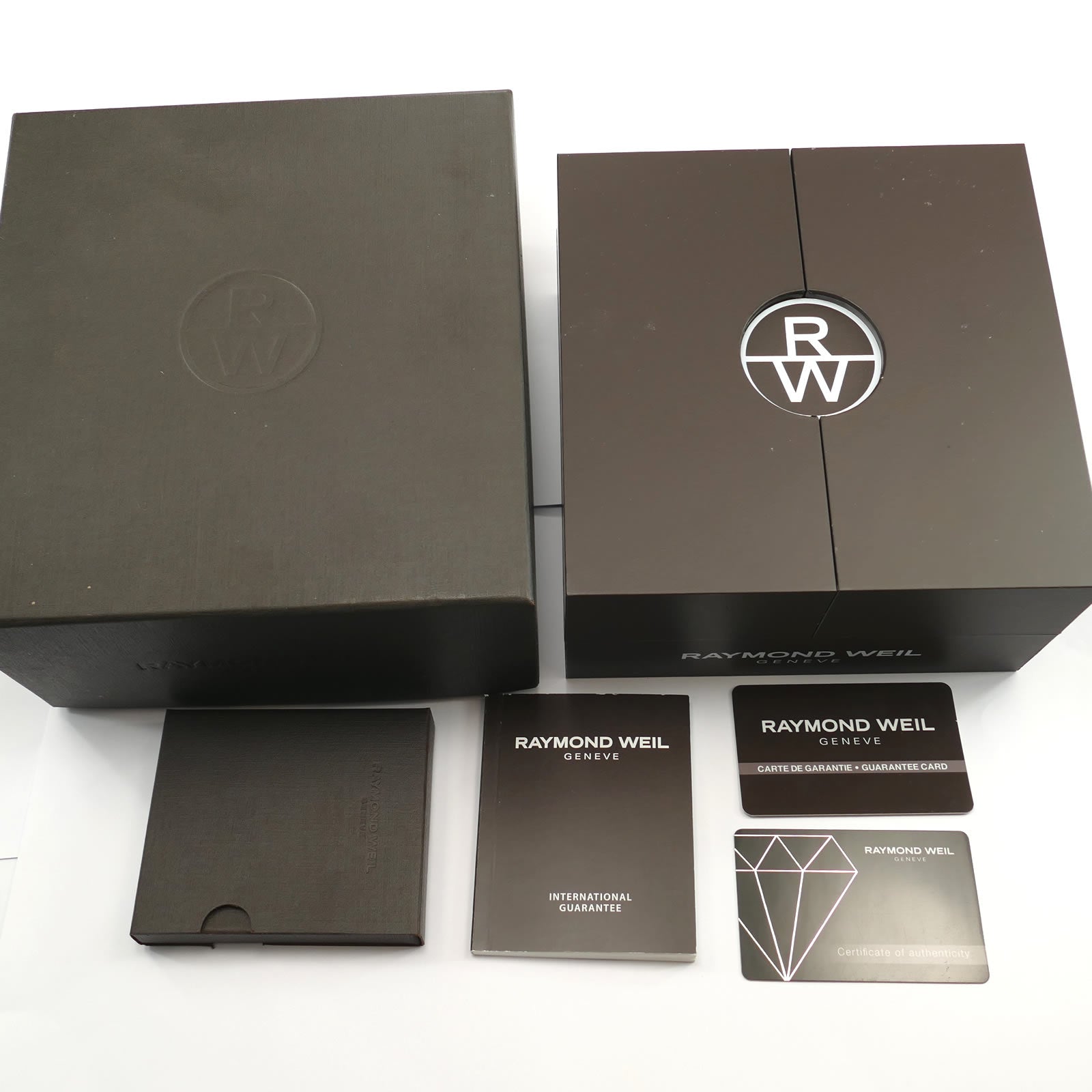 Raymond Weil Tango 5399 box and papers