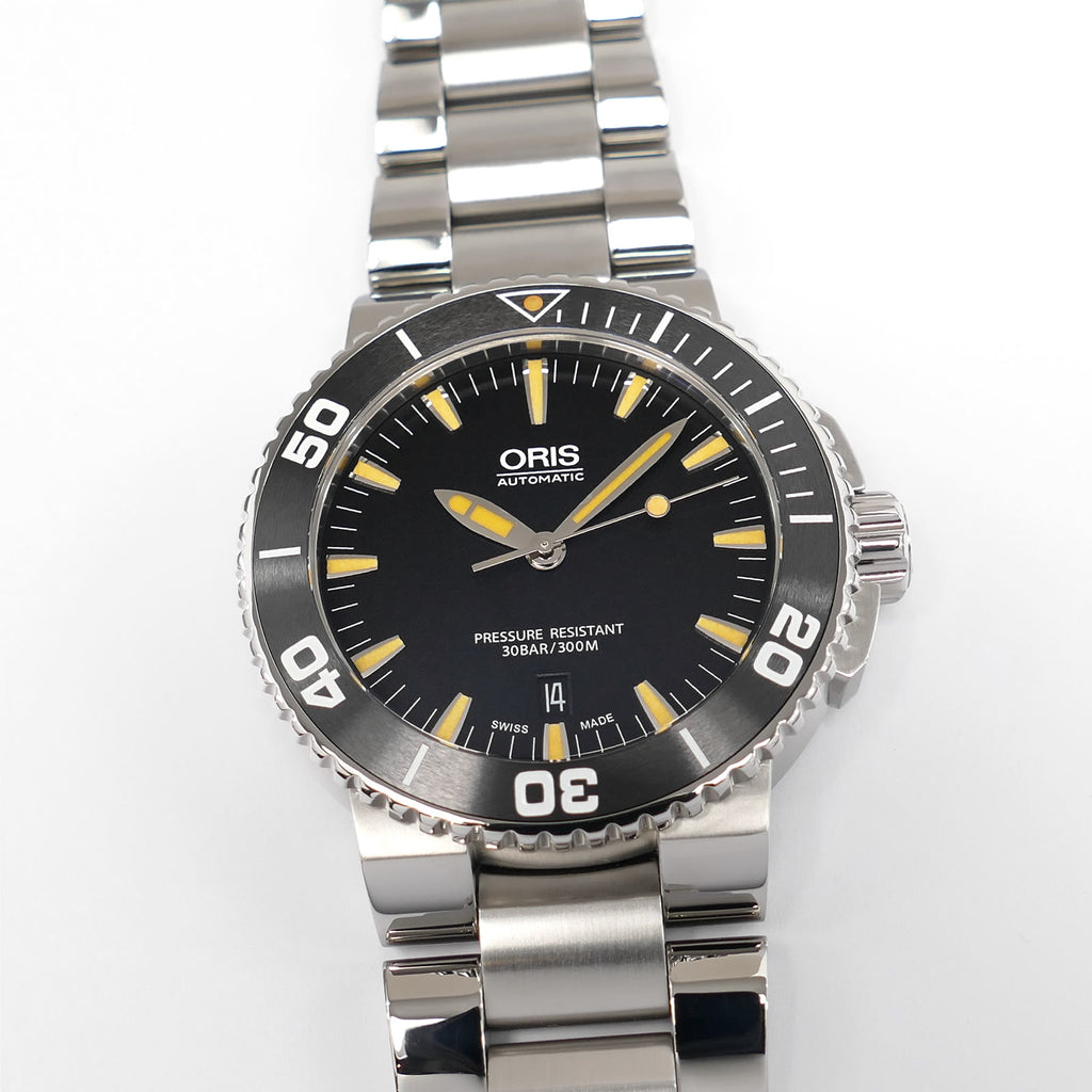 Oris Aquis 7653 Men's 43mm Black Dial Automatic Box & Papers 01 733 7653 4159-07 8 26 01PEB