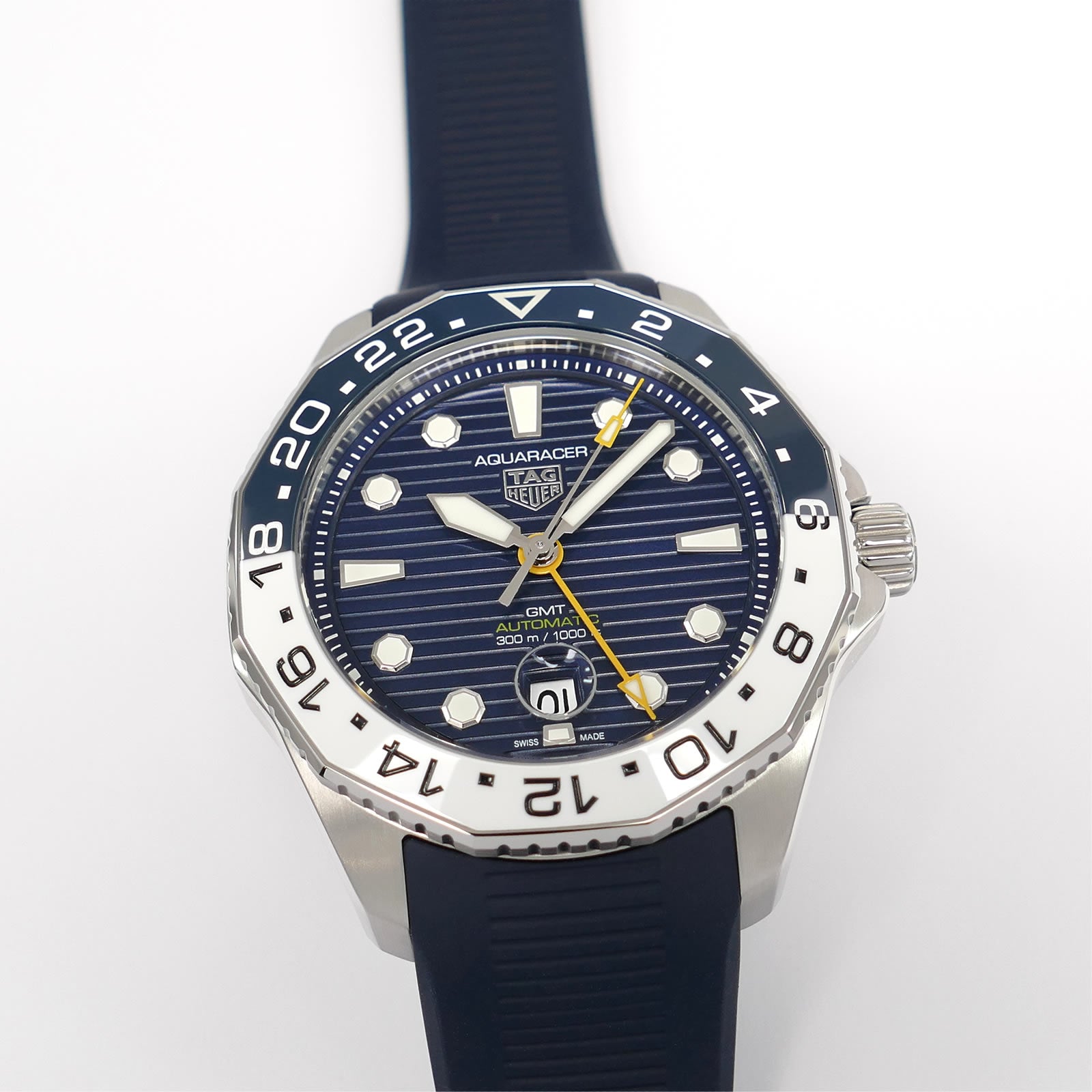 TAG Heuer Aquaracer GMT Men's Calibre 7 Automatic Box & Papers WBP2010.FT6198