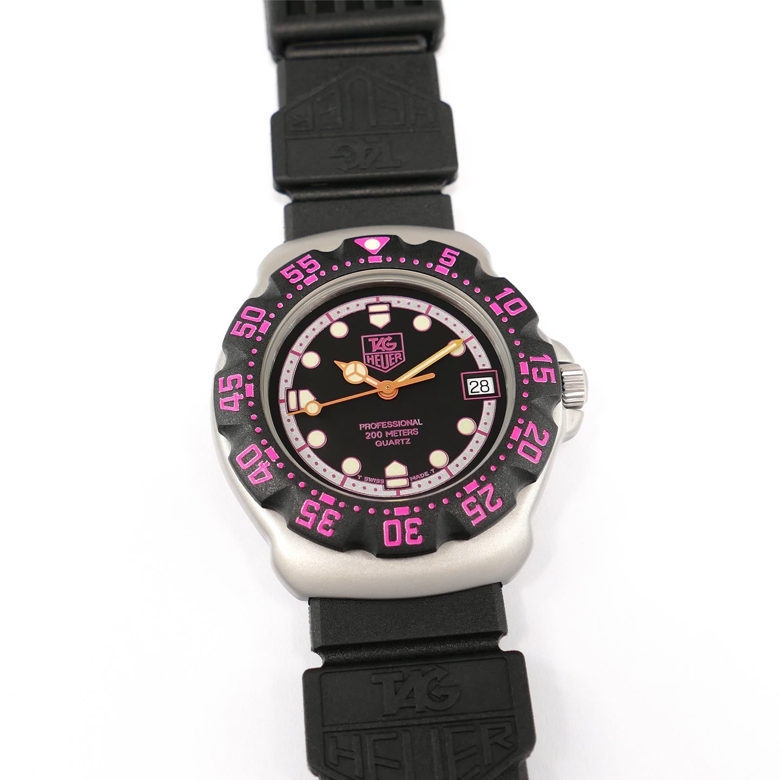 TAG Heuer Formula 1 Men's 35mm 377.513 Black F1 New Bezel & Strap - Pink Accents WA1217