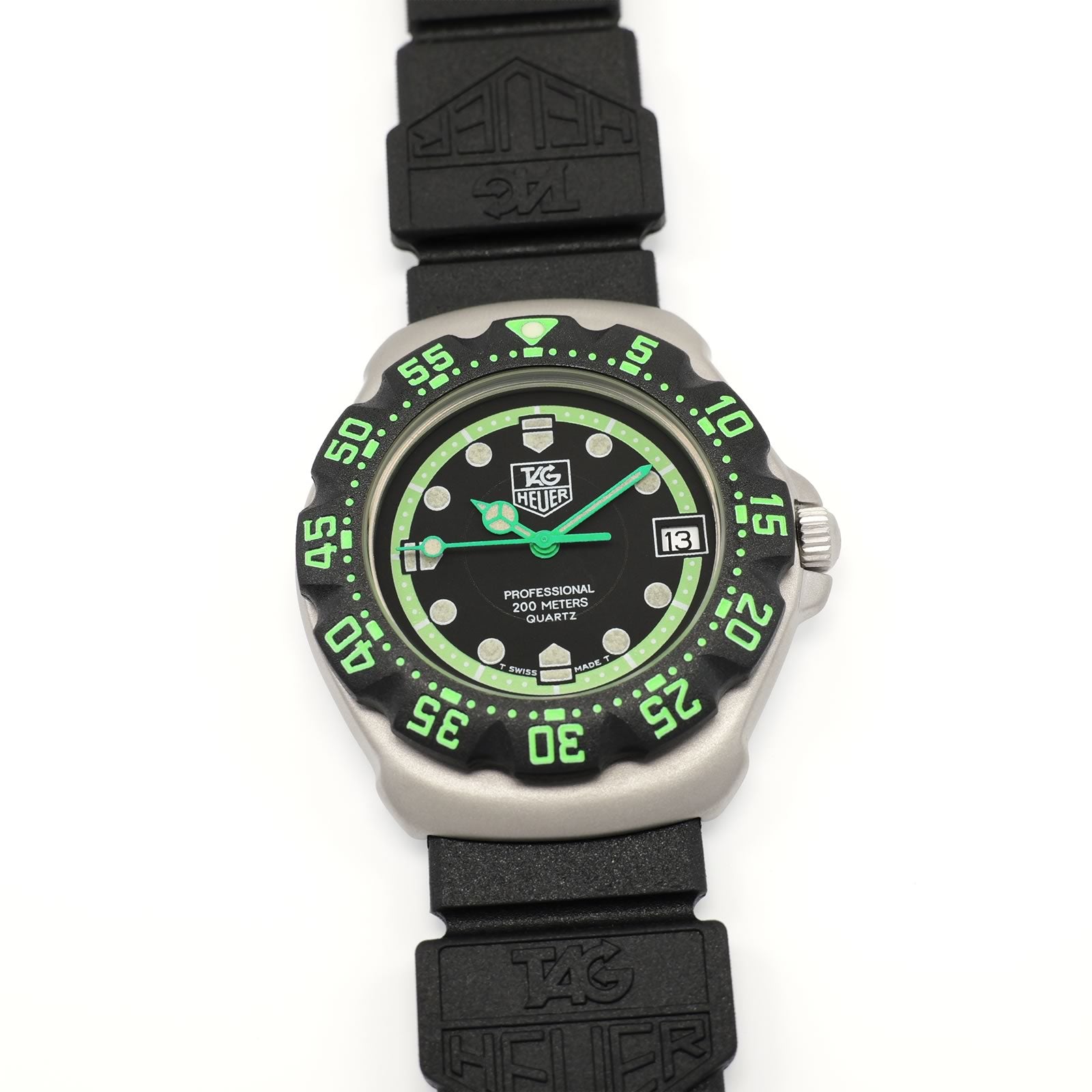 TAG Heuer Formula 1 375.513 Men's 35mm Black & Green Dial Mid Size F1 New Strap