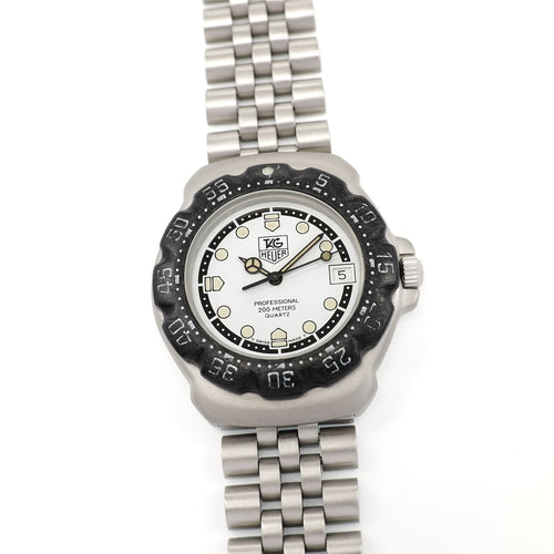 TAG Heuer Formula 1 WA1218 Men's 35mm White and Black Mid Size Vintage Unisex F1