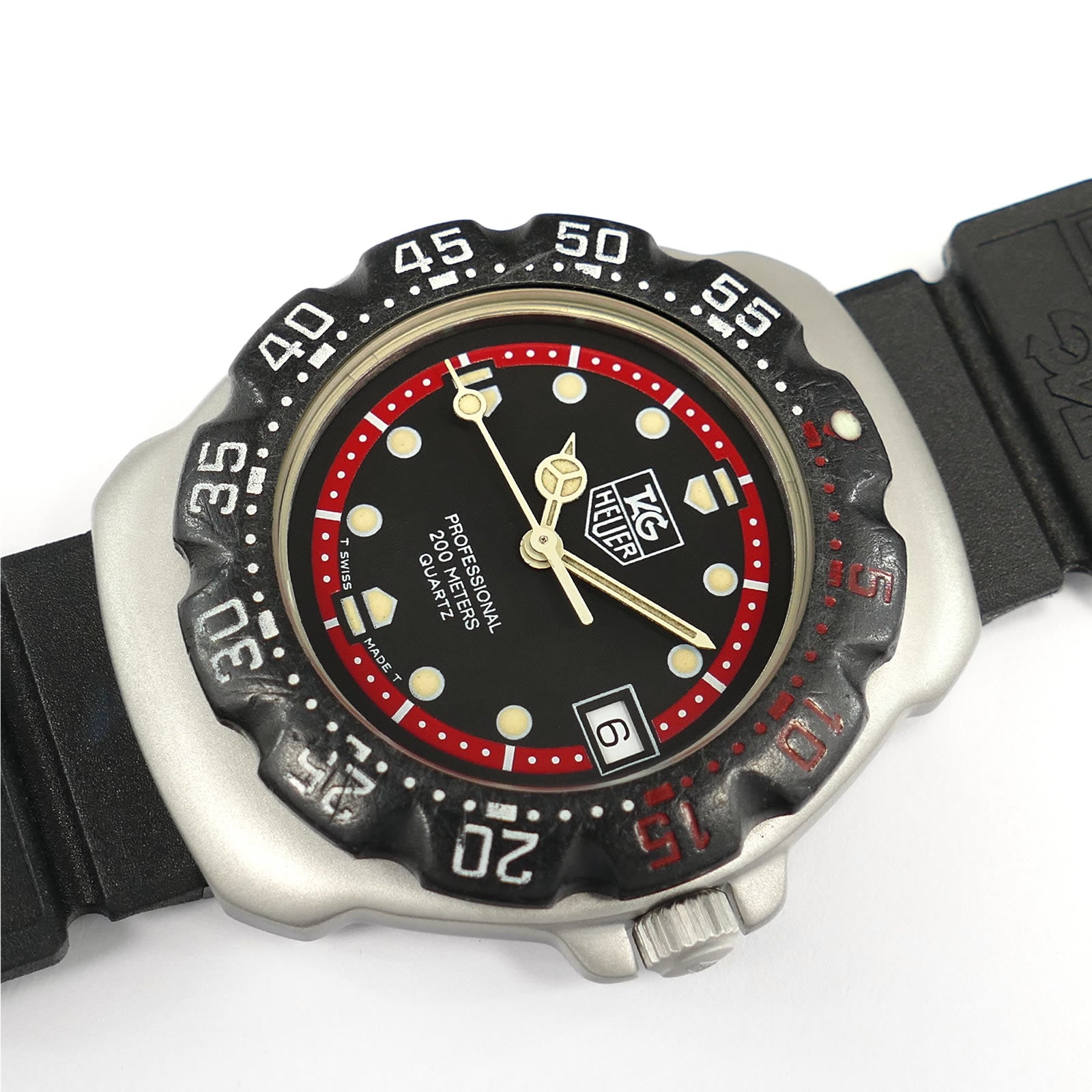 TAG Heuer Formula 1 WA1214 Black & Red Dial Men's 35mm Mid Size