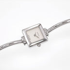 Gucci 1900L Silver Dial Ladies 19mm Square Watch