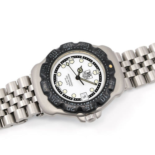 TAG Heuer Formula 1 WA1218 White and Black Mid Size 35mm watch