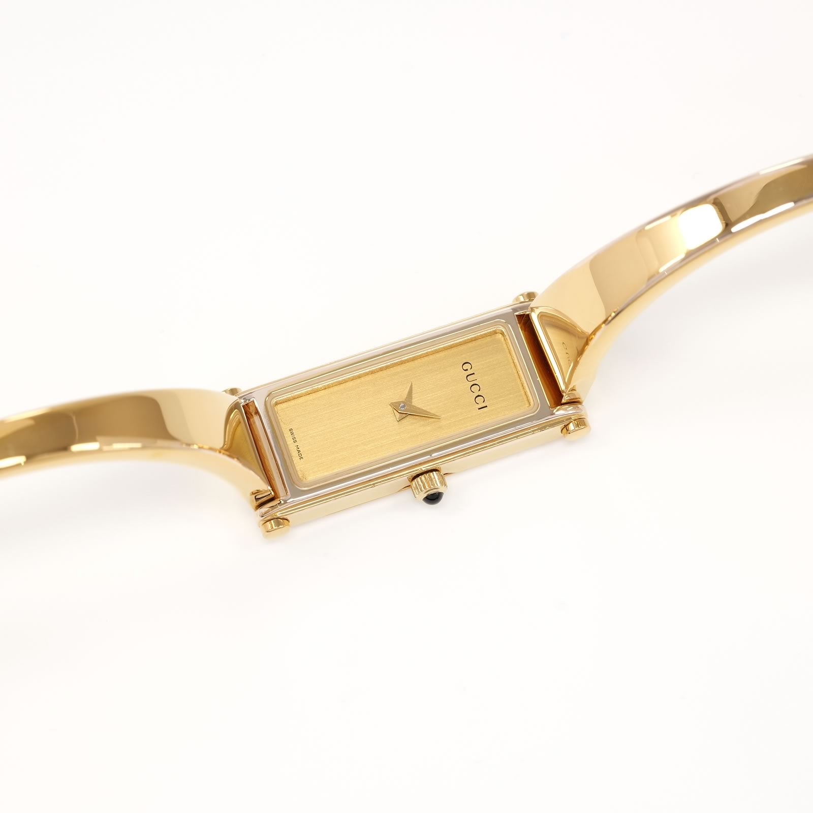 Gucci 1500L Ladies Champagne Dial 18k Gold Plated Bangle watch