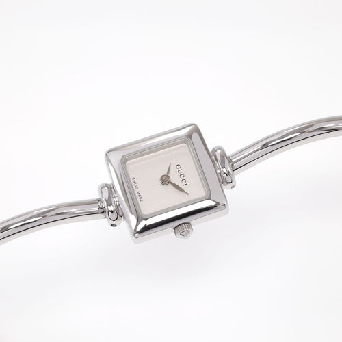 Gucci 1900L Ladies Silver Dial Square Watch on Bangle Stainless Steel
