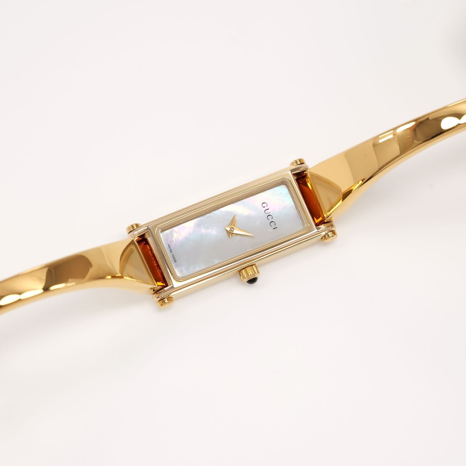 Gucci 1500L White Mother of Pearl 18k Gold Plated watch