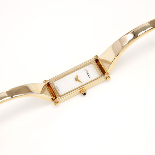 Gucci 1500L Ladies White Mother of Pearl Dial 18k Gold Plated Bangle watch