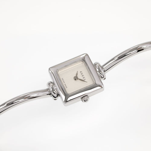 Gucci 1900L Ladies Silver Dial Square Bangle Watch Stainless Steel