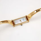 Gucci 1500L Ladies White Mother of Pearl Dial 18k Gold Plated Bangle watch