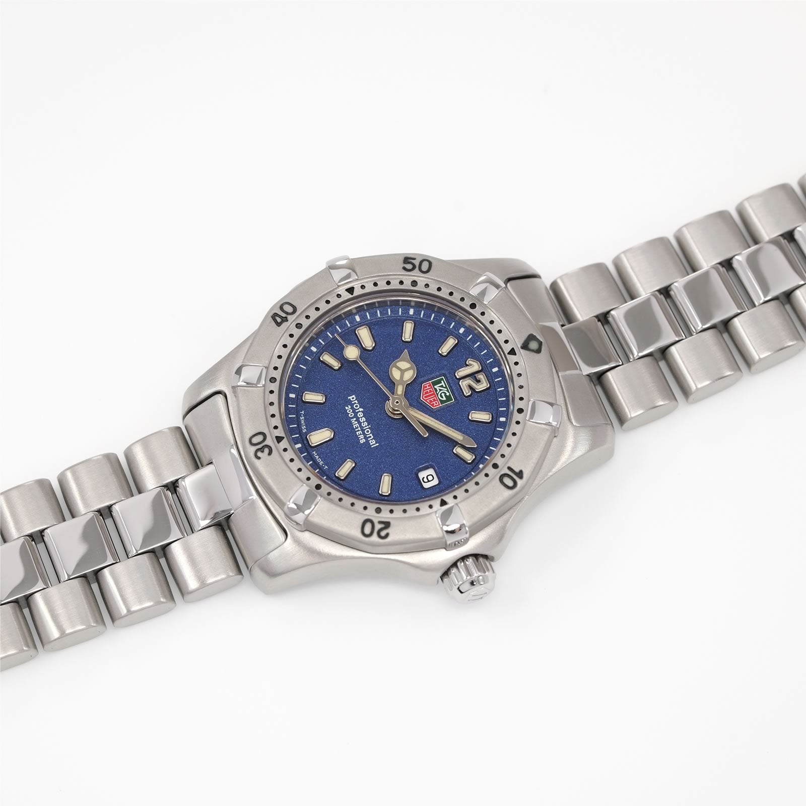 TAG Heuer 2000 WK1313 Ladies 28mm Blue Dial Classic – SWWatches
