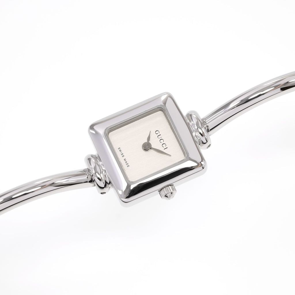 Gucci 1900L Silver Dial Square ladies bangle Watch