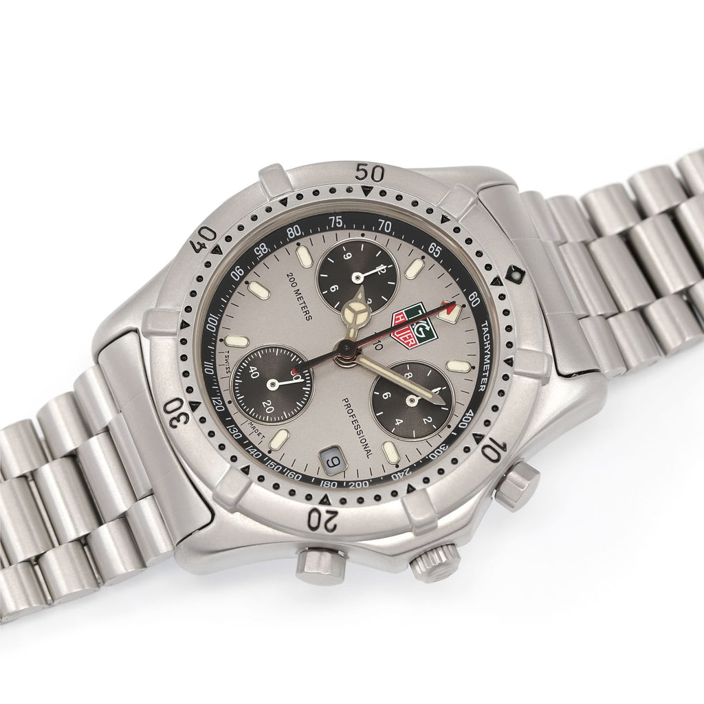 TAG Heuer 2000 Chronograph 560.206R Men's Silver Dial Classic like CE1110