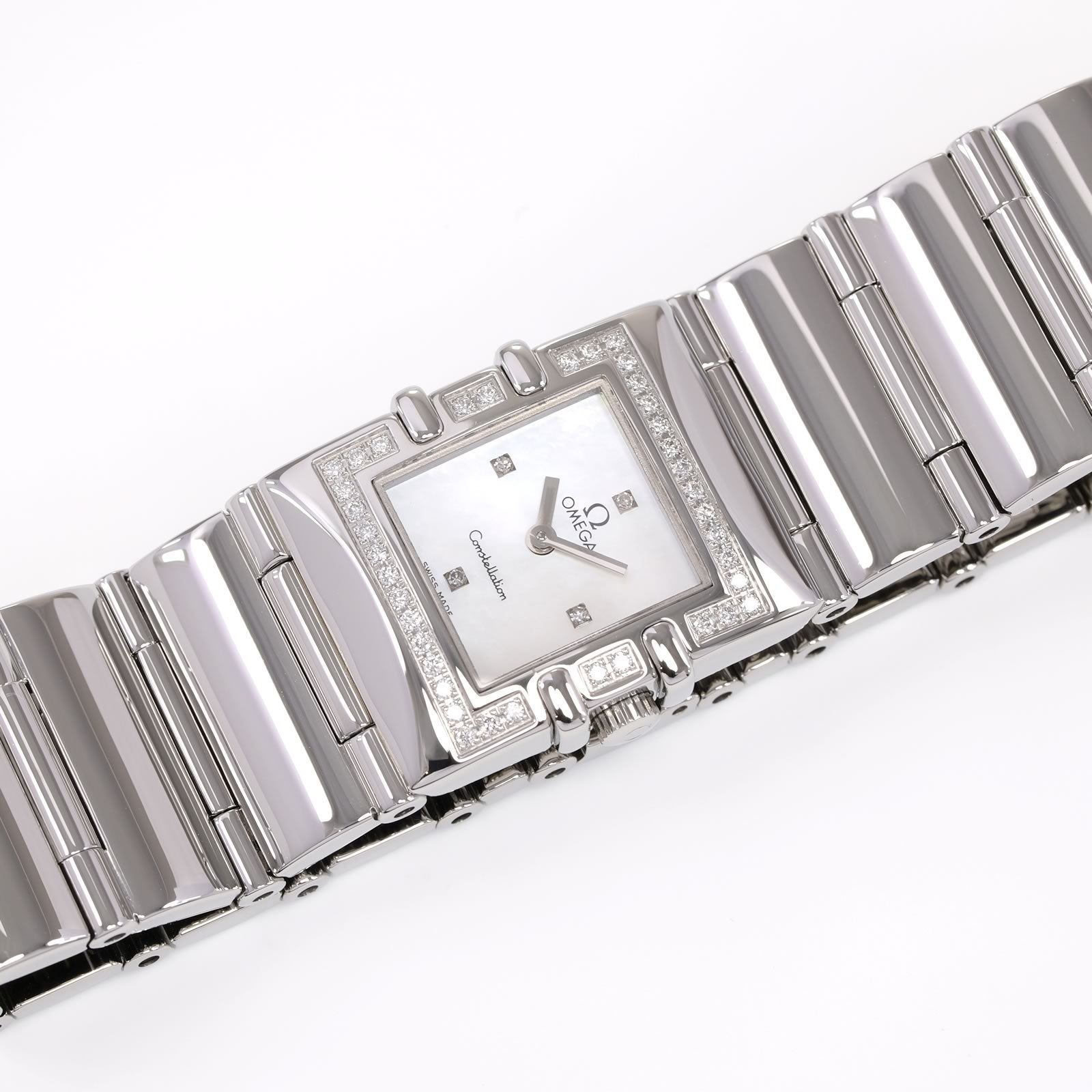 Omega Constellation Quadra 1528.76.00 White Mother of Pearl Diamond bezel