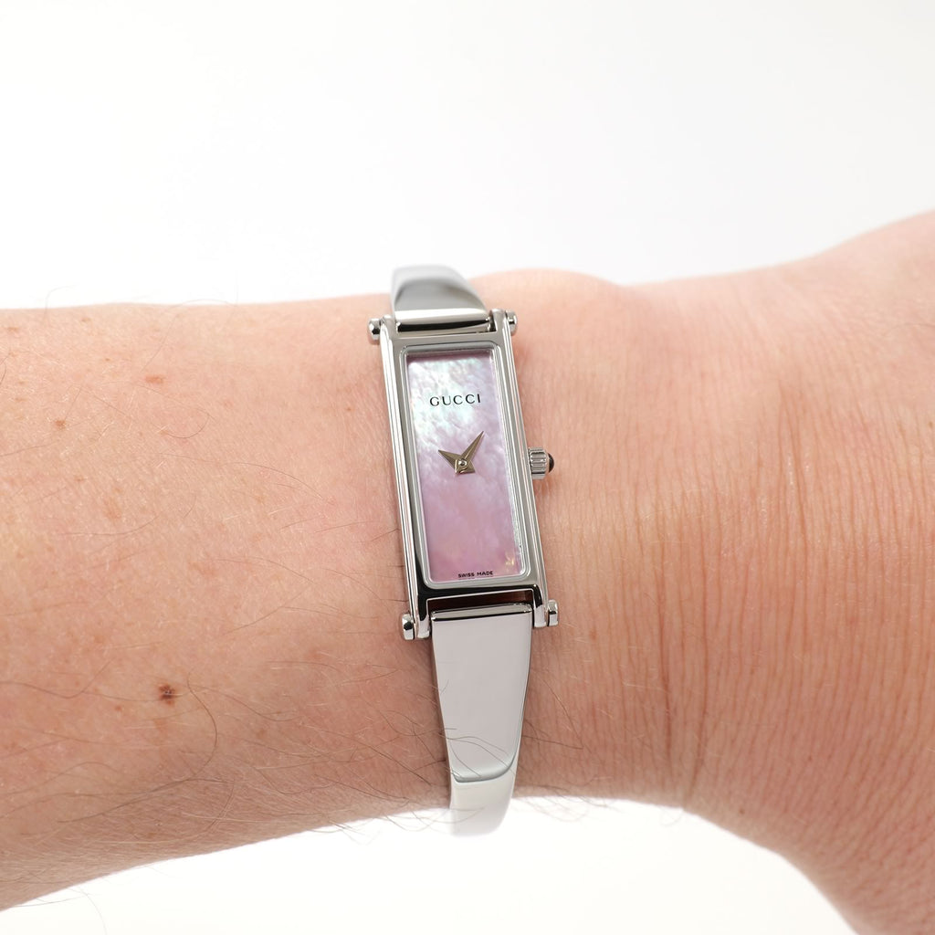 Gucci 1500L Pink Mother of Pearl watch on the wrist